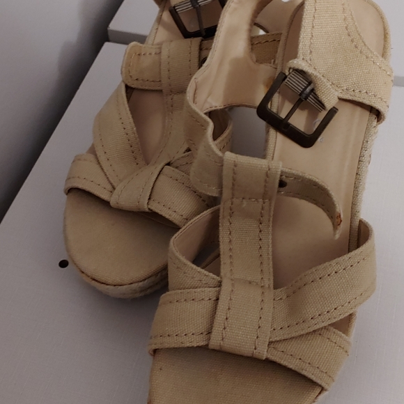 Wedge Espadrilles - Picture 1 of 4